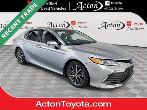 2023 Toyota Camry Hybrid XLE