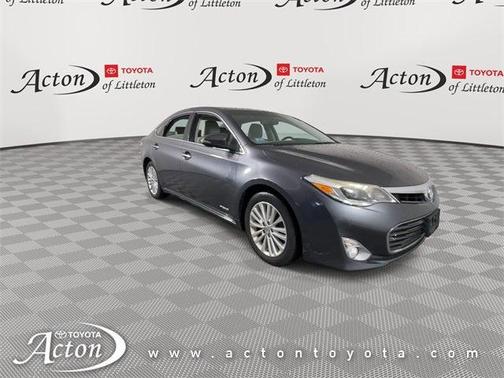 2013 Toyota Avalon Hybrid XLE Premium