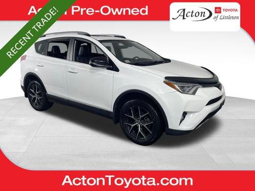 Super White 2017 Toyota RAV4 SE