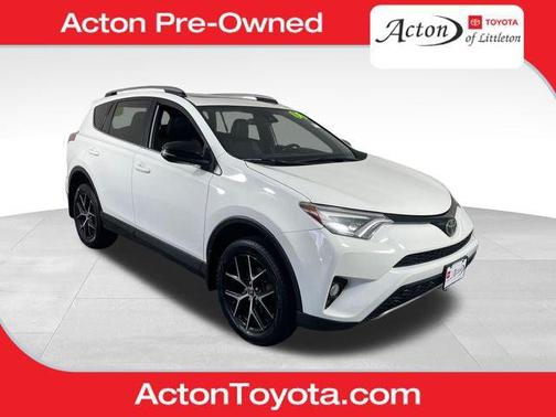Super White 2017 Toyota RAV4 SE