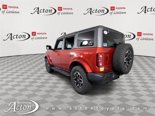 2023 Ford Bronco Outer Banks