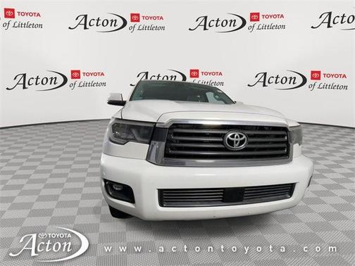 2019 Toyota Sequoia SR5
