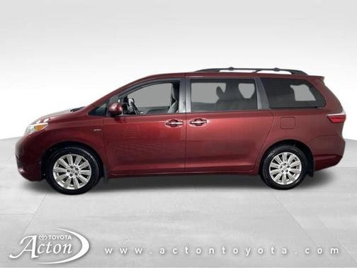 2017 Toyota Sienna XLE Premium