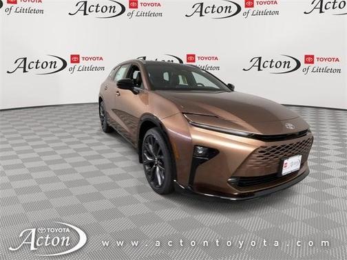 2025 Toyota Crown Signia Limited