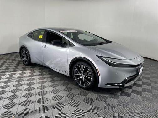 2023 Toyota Prius XLE