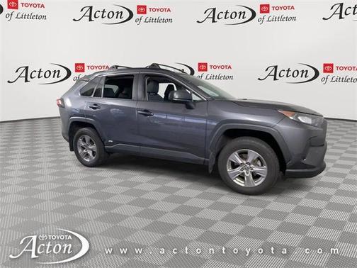 2022 Toyota RAV4 Hybrid LE