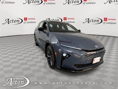 2025 Toyota Crown Signia Limited