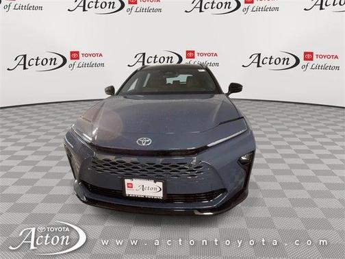 2025 Toyota Crown Signia Limited