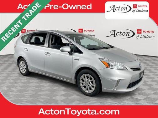 2014 Toyota Prius v Two