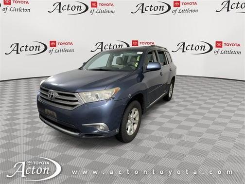 2013 Toyota Highlander SE