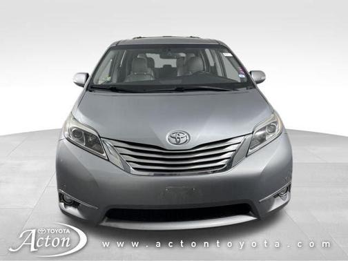 2017 Toyota Sienna Limited Premium