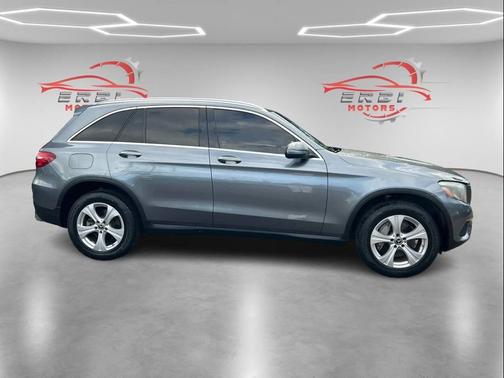 2018 Mercedes-Benz GLC 300 Base