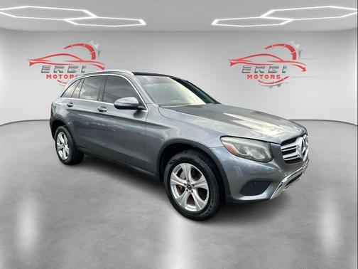 2018 Mercedes-Benz GLC 300 Base