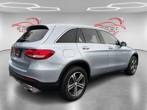 2016 Mercedes-Benz GLC 300 Base
