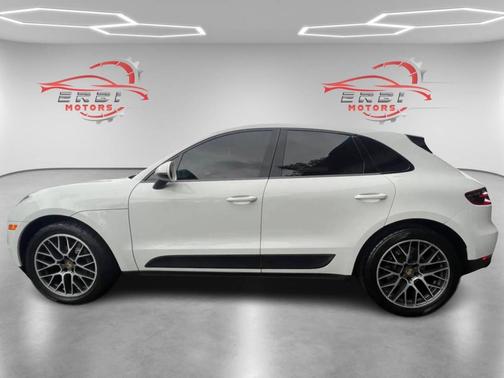 2018 Porsche Macan Sport Edition