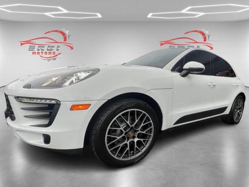 2018 Porsche Macan Sport Edition