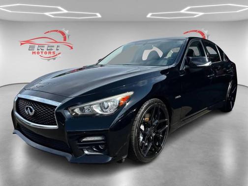 2015 INFINITI Q50 Hybrid Sport