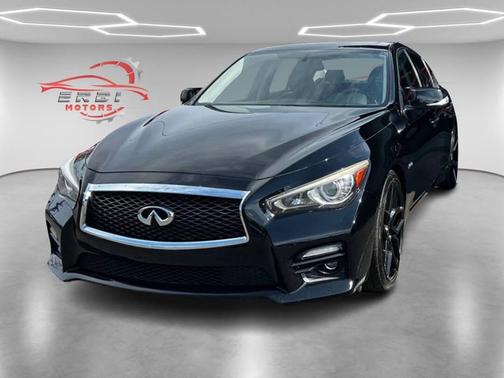 2015 INFINITI Q50 Hybrid Sport