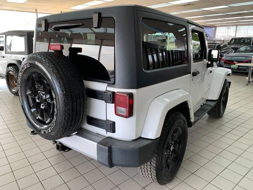 2013 Jeep Wrangler Sahara