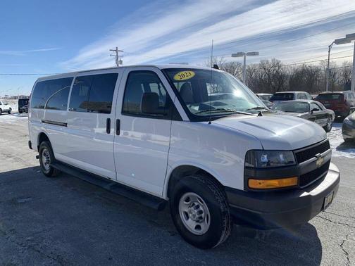 2023 Chevrolet Express 3500 LS 3500 3dr Extended Passenger Van
