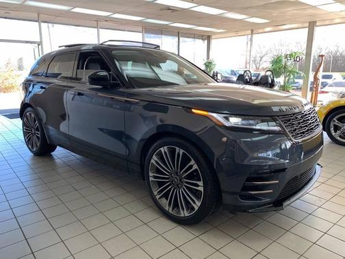 2025 Land Rover Range Rover Velar P250 SE R-Dynamic