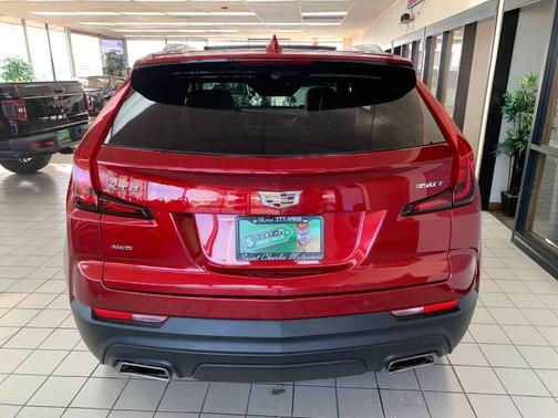 2023 Cadillac XT4 Luxury