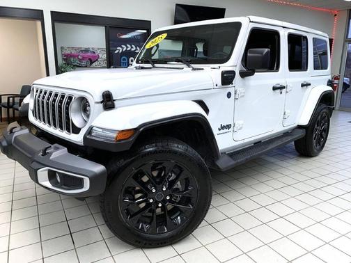 2025 Jeep Wrangler Sahara 4xe 4x4 4dr SUV