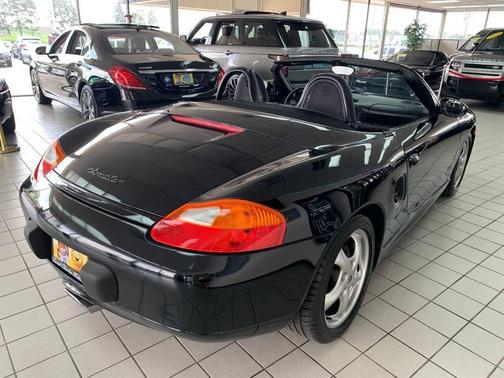 2000 Porsche Boxster Base 2dr Convertible