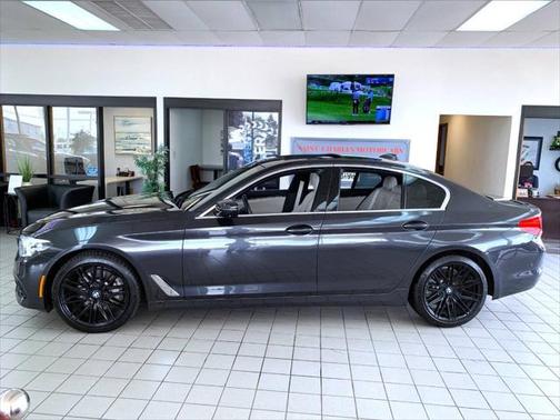 2019 BMW 540 i