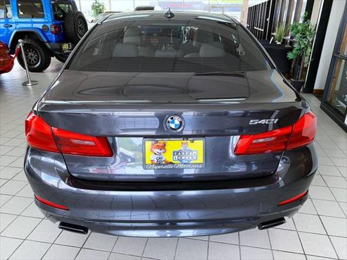 2019 BMW 540 i