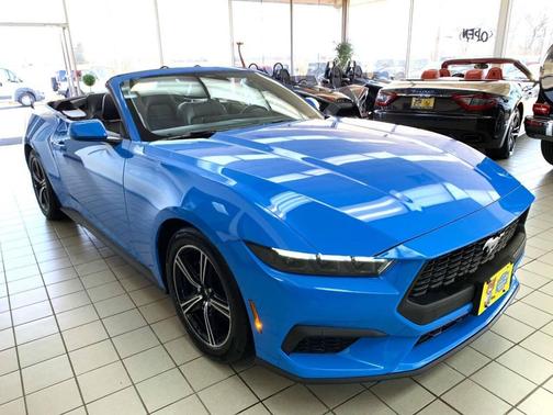 2025 Ford Mustang EcoBoost Premium