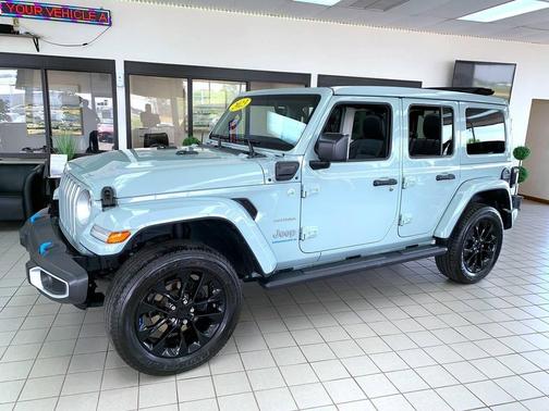 Earl Clear Coat 2023 Jeep Wrangler Sahara 4xe 4x4 4dr SUV