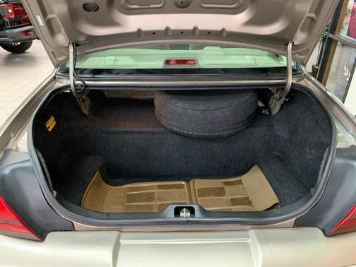 2005 Mercury Grand Marquis GS 4dr Sedan