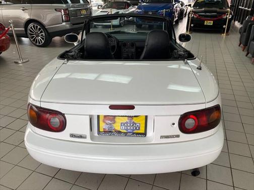 1993 Mazda MX-5 Miata Base 2dr Convertible