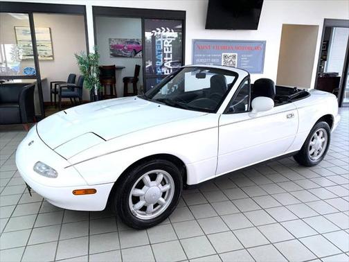 1993 Mazda MX-5 Miata Base 2dr Convertible