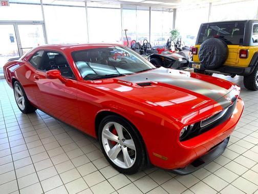 2009 Dodge Challenger SRT8