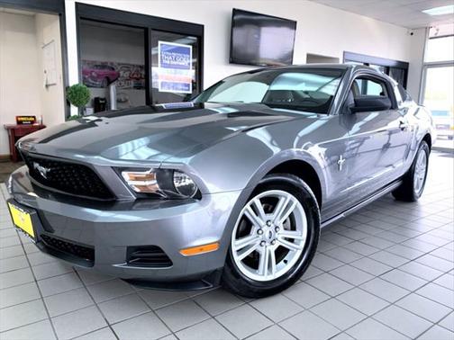 2010 Ford Mustang Premium
