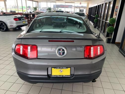 2010 Ford Mustang Premium