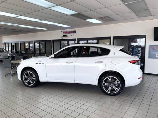 2022 Maserati Levante GT