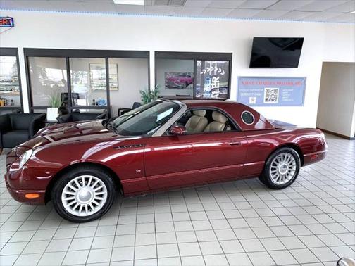 2004 Ford Thunderbird Deluxe