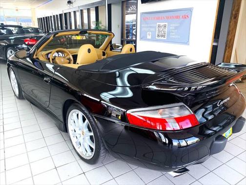 2000 Porsche 911 Carrera