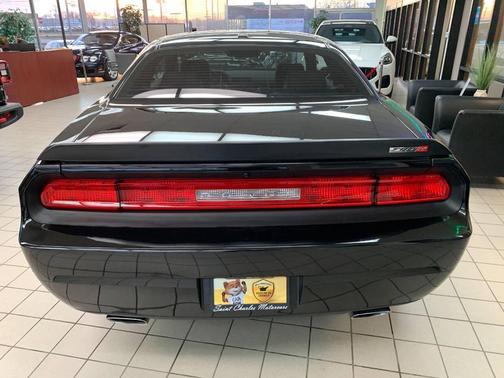 2009 Dodge Challenger SRT8