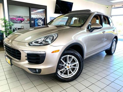 2016 Porsche Cayenne S