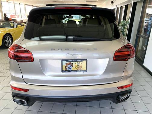2016 Porsche Cayenne S