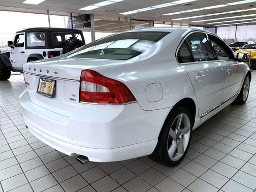 2010 Volvo S80 T6