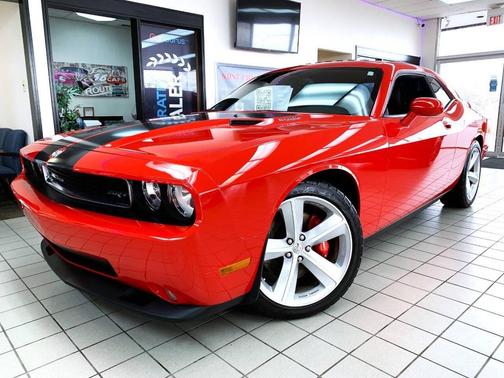 2010 Dodge Challenger SRT8