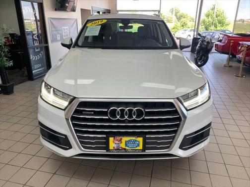 2019 Audi Q7 45 Premium Plus