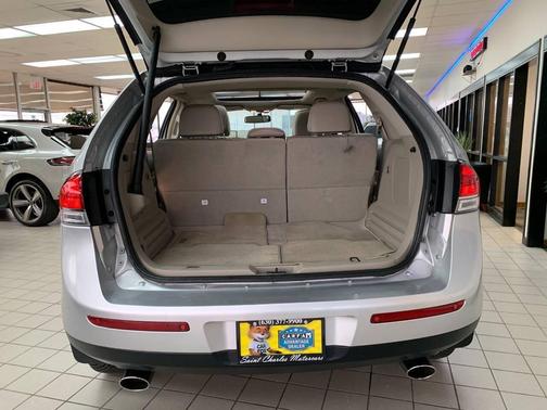 2014 Lincoln MKX Base