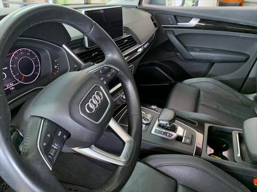 2018 Audi Q5 2.0T Premium Plus