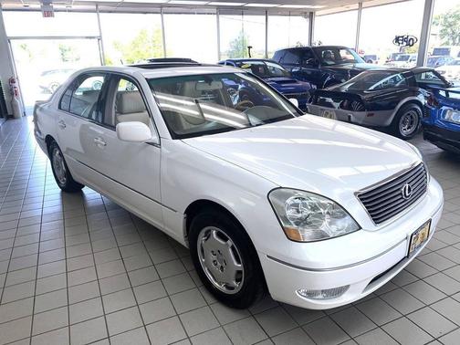 Crystal White 2002 Lexus LS 430 Base